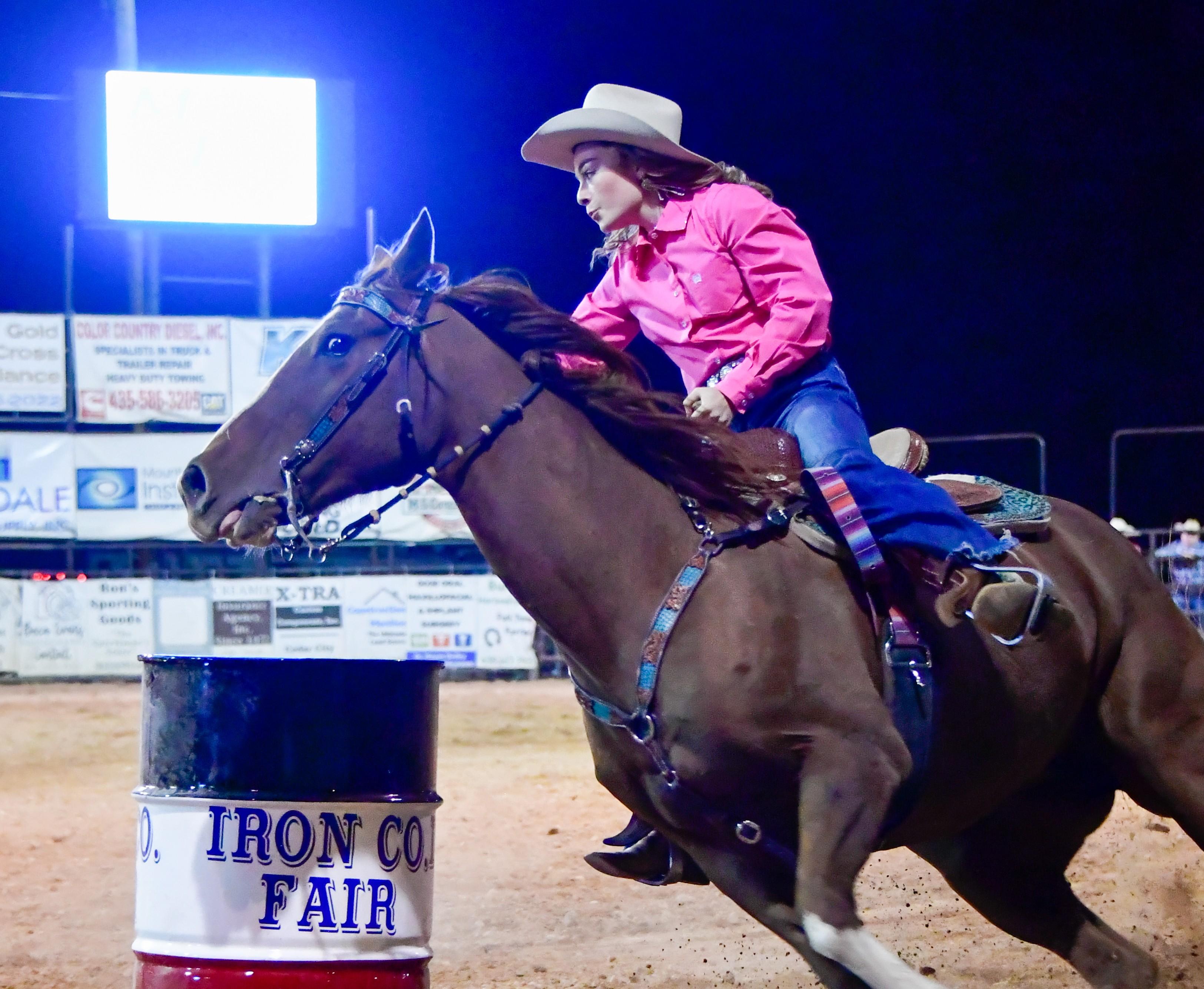 Barrel racer making a sharp turn